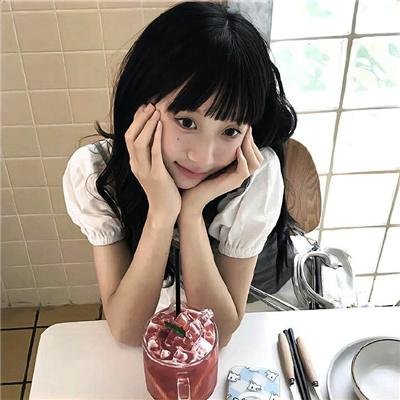 军舰春光
